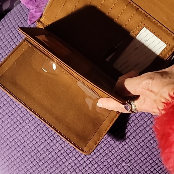 Wallet - Picture 5 of 7